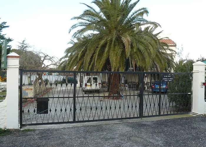 Location Avec Piscine Et Parking